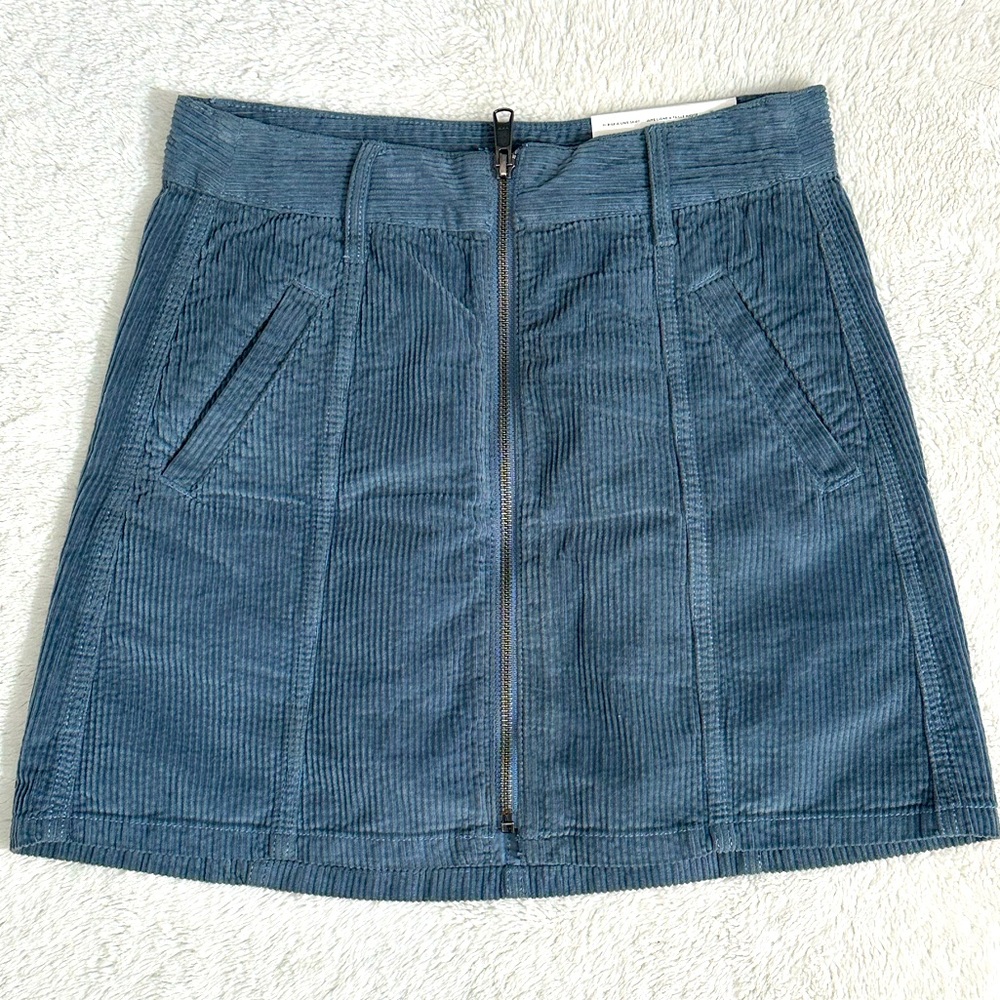 NWT American Eagle Skirt
